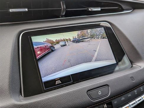 Certified 2021 Cadillac XT4 Sport w/ Cold Weather Package image 27