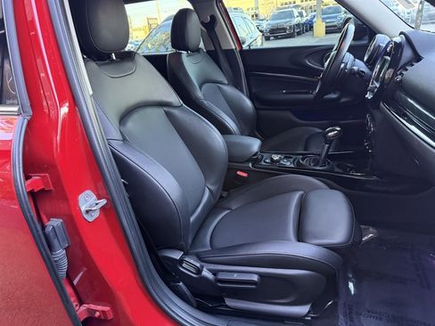Used 2019 MINI Cooper Clubman S image 19