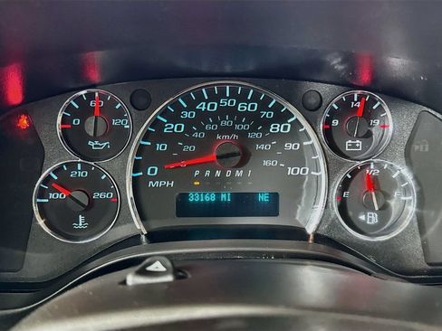 Used 2023 Chevrolet Express 2500 w/ Driver Convenience Package RWD image 23