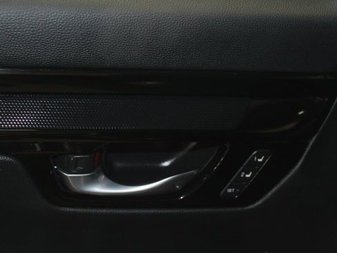 Used 2023 Honda CR-V Sport Touring image 8
