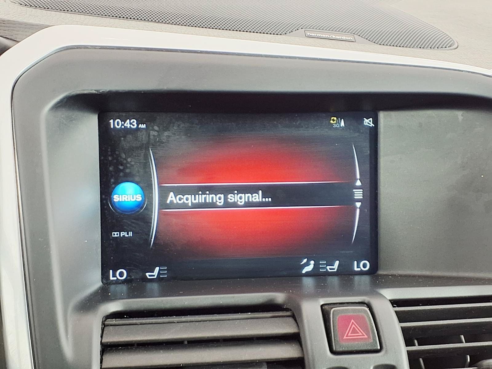 Used 2015 Volvo XC60 T5 Platinum FWD image 25