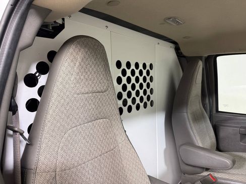Used 2024 GMC Savana 2500 w/ Driver Convenience Package RWD image 38