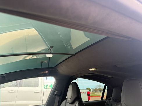 Used 2019 Tesla Model X Long Range image 8