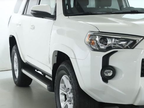 Certified 2023 Toyota 4Runner SR5 Premium w/ Moonroof Package AWD/4WD image 8