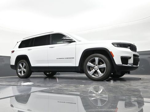 Used 2021 Jeep Grand Cherokee L Limited RWD image 26