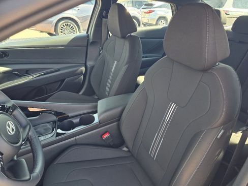 Certified 2026 Hyundai Elantra SEL Sport Premium w/ Cargo Package image 12