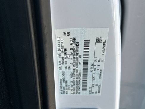 Certified 2018 Ford Escape SEL FWD image 30