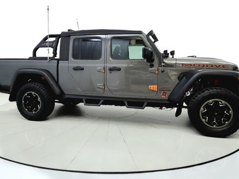 Used 2021 Jeep Gladiator Mojave AWD/4WD image 8
