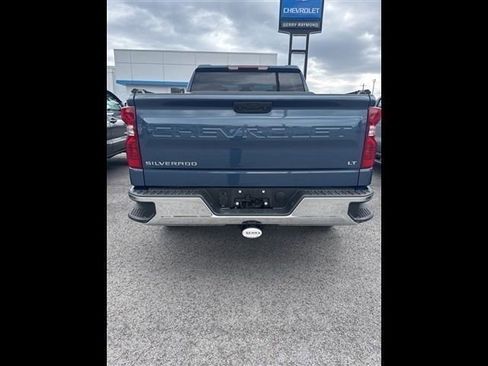 Used 2024 Chevrolet Silverado 1500 LT image 9