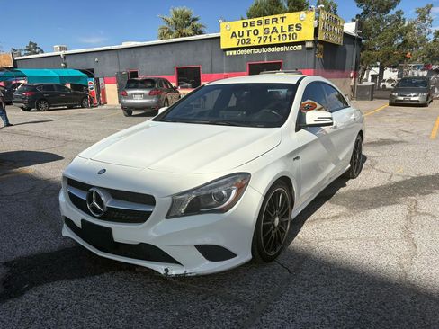 Used 2014 Mercedes-Benz CLA 250 4MATIC image 2