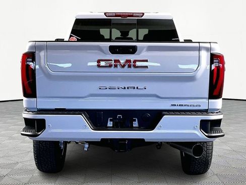 New 2026 GMC Sierra 2500 Denali w/ Denali Reserve Package image 5