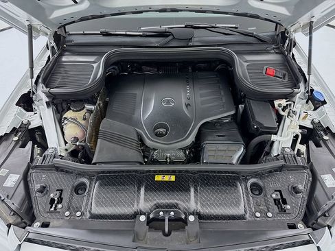 Used 2020 Mercedes-Benz GLS 450 4MATIC image 30