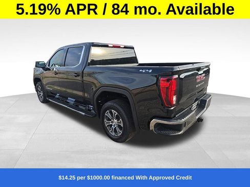 New 2026 GMC Sierra 1500 SLE image 5