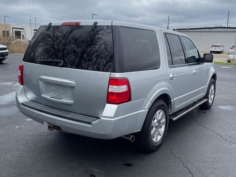 Used 2010 Ford Expedition Limited image 11