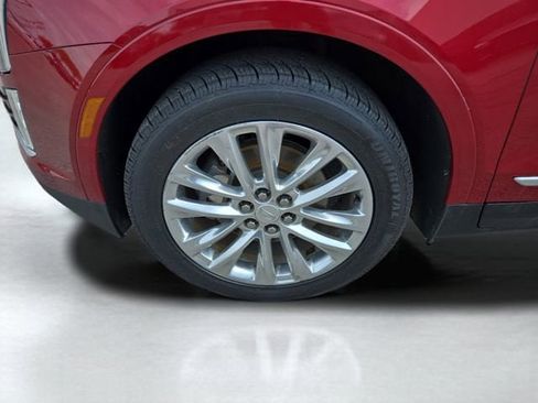Used 2019 Cadillac XT5 Premium Luxury FWD image 45
