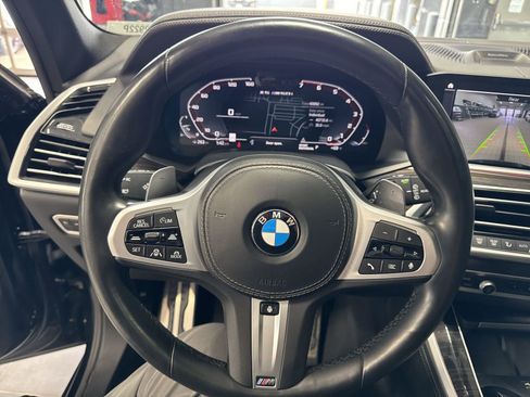Used 2021 BMW X5 M50i w/ Executive Package image 18