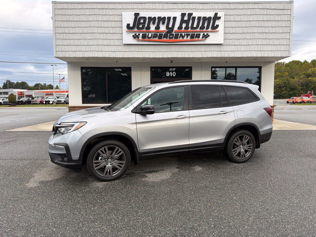 Used 2022 Honda Pilot Sport image 1