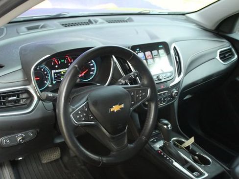 Used 2018 Chevrolet Equinox Premier FWD image 14