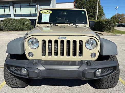 Used 2018 Jeep Wrangler Unlimited Sport S image 2