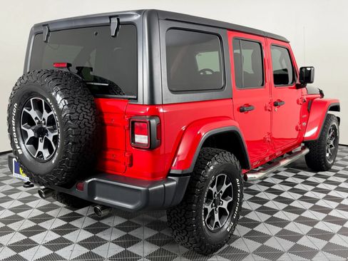 Used 2020 Jeep Wrangler Unlimited Sahara AWD/4WD image 24