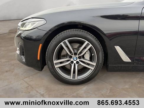 Used 2023 BMW 530i xDrive 530i xDrive w/ Convenience Package image 9
