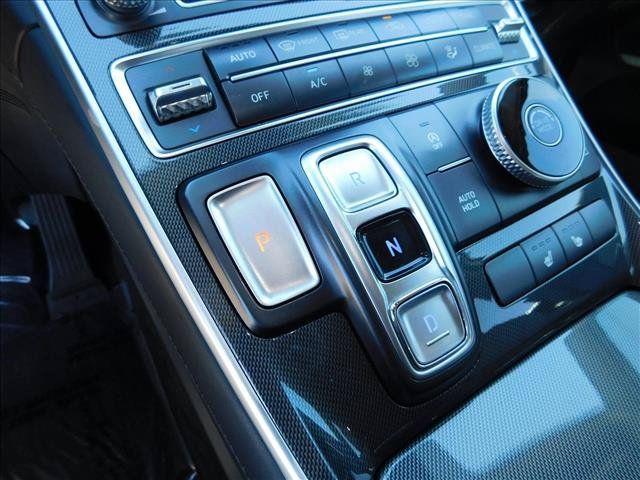 Used 2021 Hyundai Santa Fe SEL w/ Convenience + Premium Package FWD image 18
