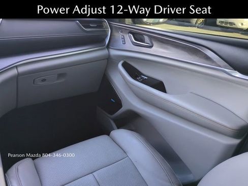 Used 2021 Jeep Grand Cherokee L Overland w/ Luxury Tech Group IV image 19