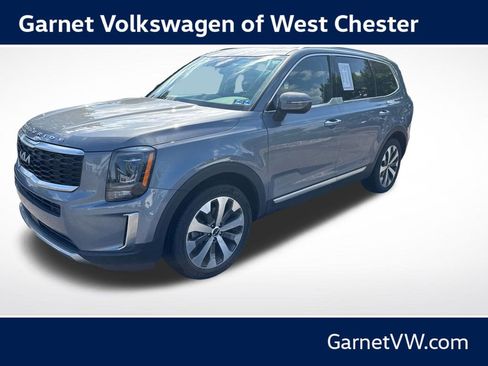 Used 2022 Kia Telluride S AWD/4WD image 1