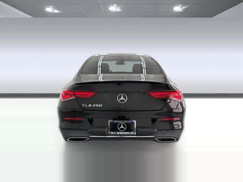 Used 2023 Mercedes-Benz CLA 250 image 9