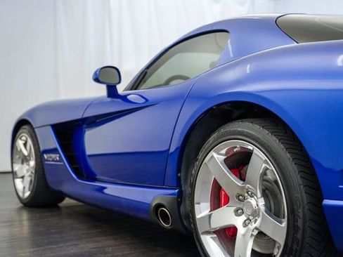 Used 2006 Dodge Viper SRT-10 w/ First Edition Group RWD image 26