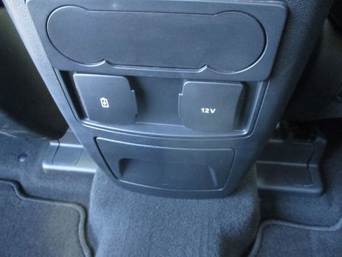 Used 2023 Ford Explorer XLT w/ Equipment Group 202A image 16