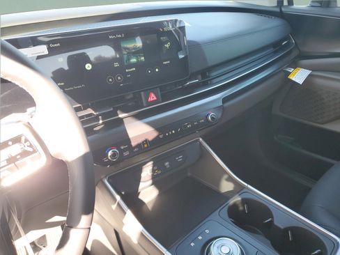 New 2026 Kia Carnival LXS image 23