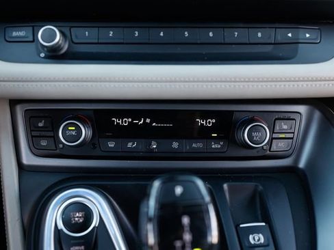 Used 2015 BMW i8 Pure Impulse World image 35