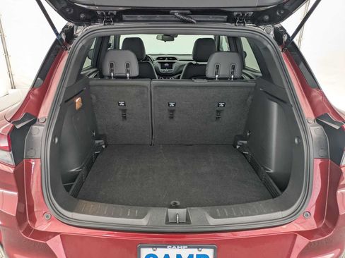 Used 2023 Chevrolet TrailBlazer RS AWD/4WD image 32