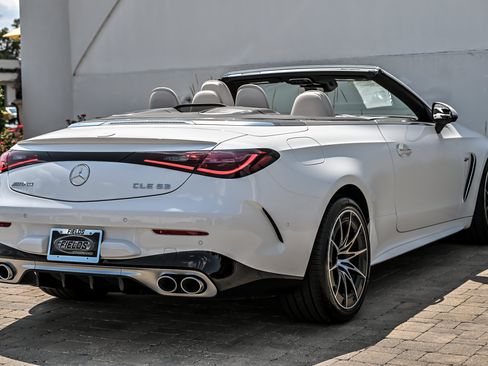 Used 2026 Mercedes-Benz CLE 53 AMG 4MATIC Cabriolet image 14