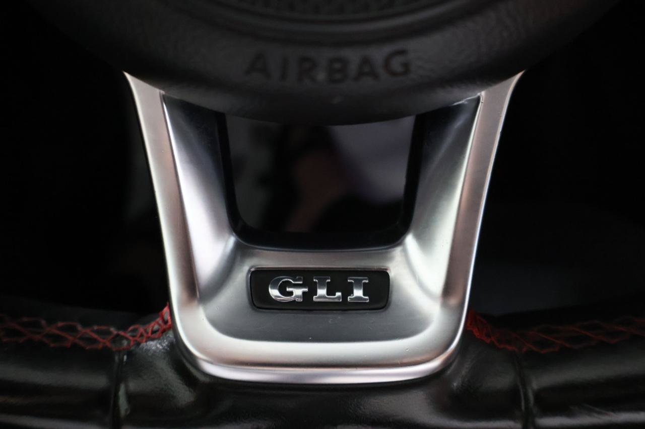 Used 2019 Volkswagen Jetta GLI FWD image 37