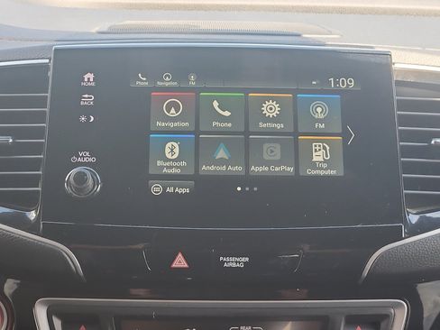 Used 2023 Honda Passport Elite image 17
