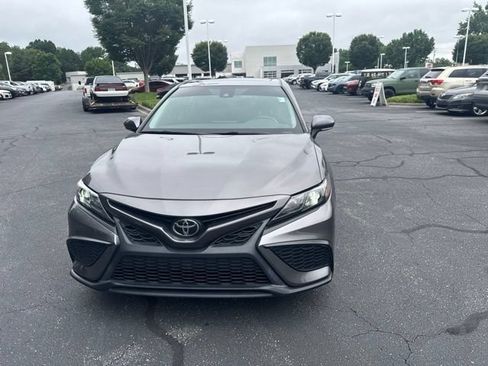 Used 2023 Toyota Camry SE w/ Convenience Package FWD image 10