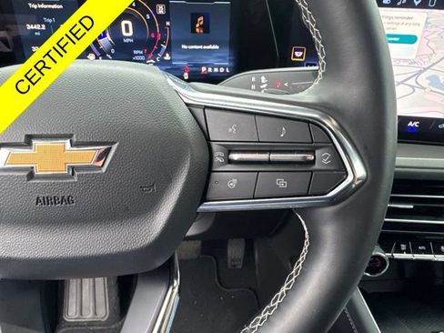 Used 2026 Chevrolet Traverse LT w/ Driver Confidence Package FWD image 15