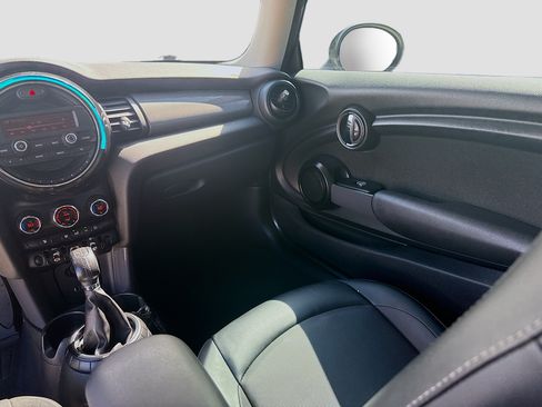 Used 2015 MINI Cooper 2-Door Hardtop FWD image 18