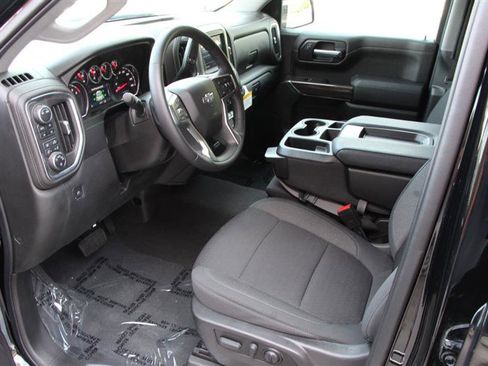 Used 2021 Chevrolet Silverado 1500 RST w/ Redline Edition AWD/4WD image 10