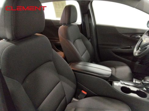 Used 2023 Chevrolet Malibu LT w/ Driver Confidence Package image 39