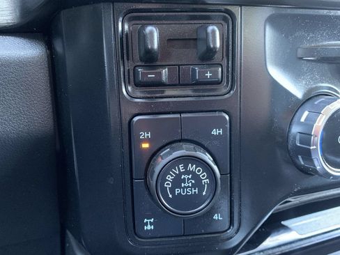 Used 2023 Ford F350 Lariat w/ Tremor Off-Road Package AWD/4WD image 24