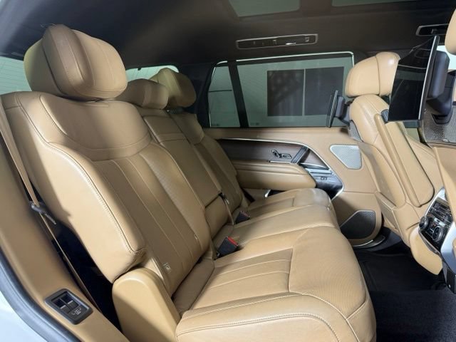 Used 2024 Land Rover Range Rover Long Wheelbase Autobiography AWD/4WD image 29