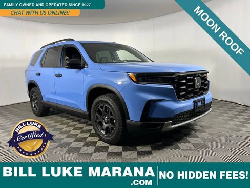 Used 2024 Honda Pilot TrailSport image 1