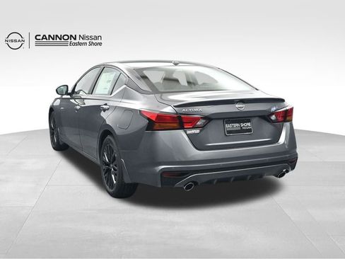 New 2025 Nissan Altima 2.5 SV w/ SV Special Edition Package FWD image 4