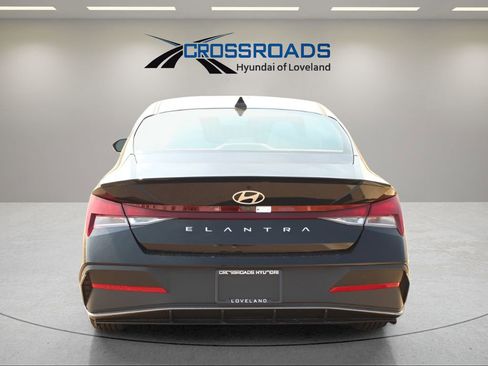 New 2025 Hyundai Elantra Sport image 4