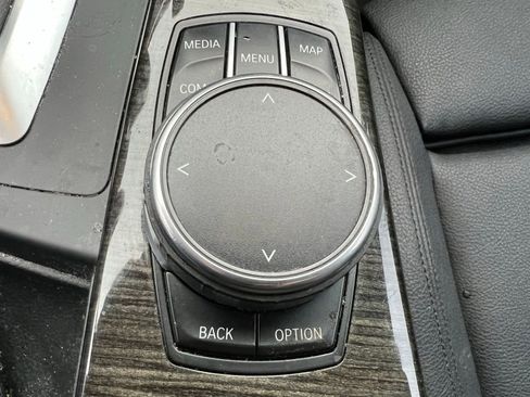 Used 2018 BMW 330i Sedan image 15