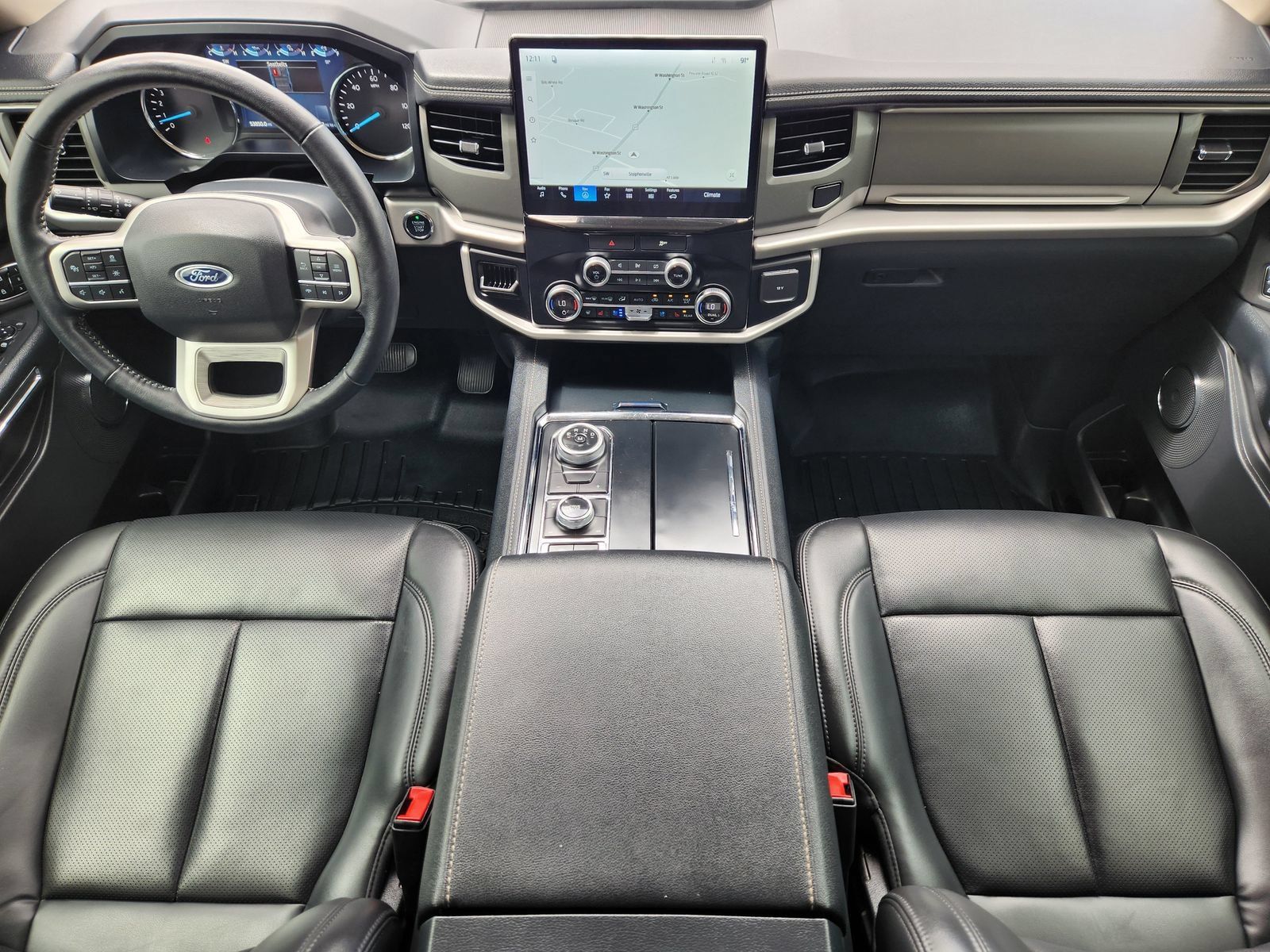Used 2023 Ford Expedition XLT AWD/4WD image 26