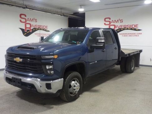Used 2024 Chevrolet Silverado 3500 W/T w/ WT Convenience Package image 1